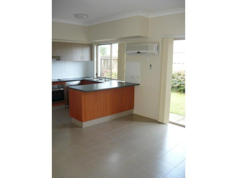 13/11 Hilltop Court, Carina QLD 4152