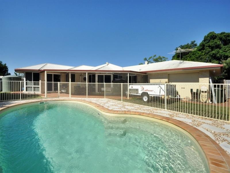 19 Claire Place, Wakerley QLD 4154