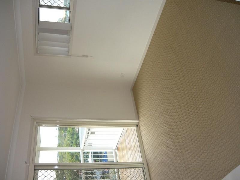 4/11 Waratah Avenue, Carina QLD 4152