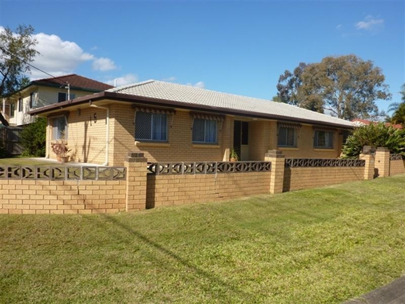 15 Greenslade Street, Tingalpa QLD 4173