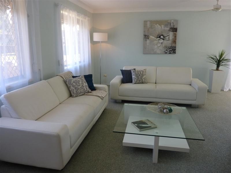 15 Greenslade Street, Tingalpa QLD 4173