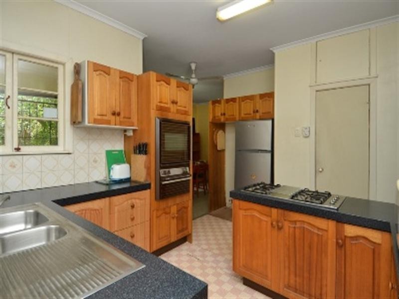 561 Hemmant and Tingalpa Road, Tingalpa QLD 4173