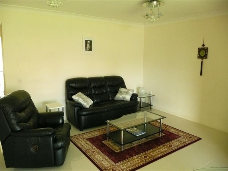 8 Jillian Place, Wynnum West QLD 4178