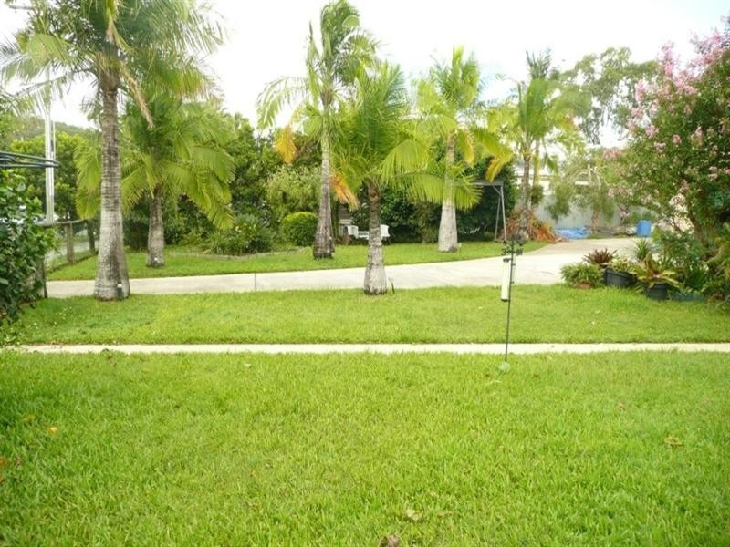 45 Scrub Road, Carindale QLD 4152