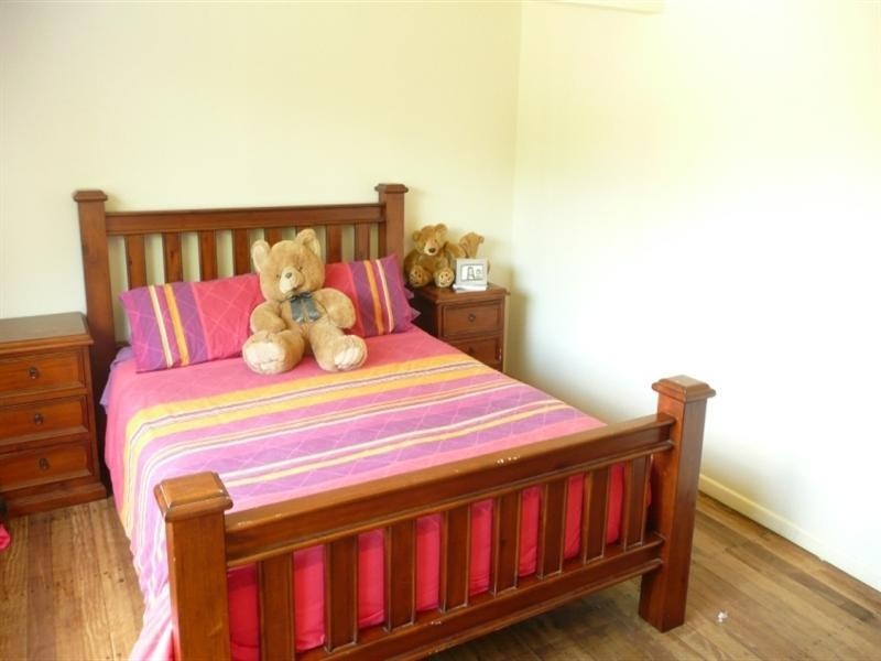 57 Scrub Road, Carindale QLD 4152