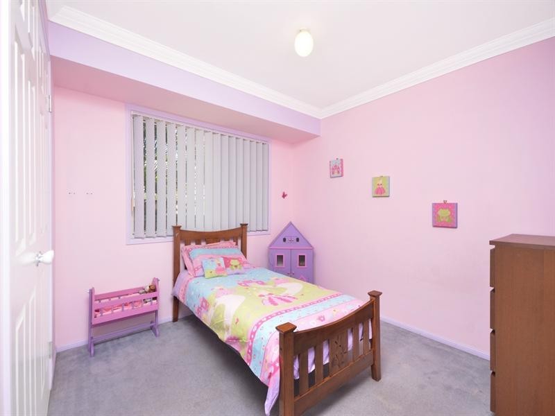 64 Samarinda Street, Tingalpa QLD 4173