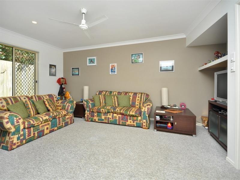 12 David Place, Manly West QLD 4179