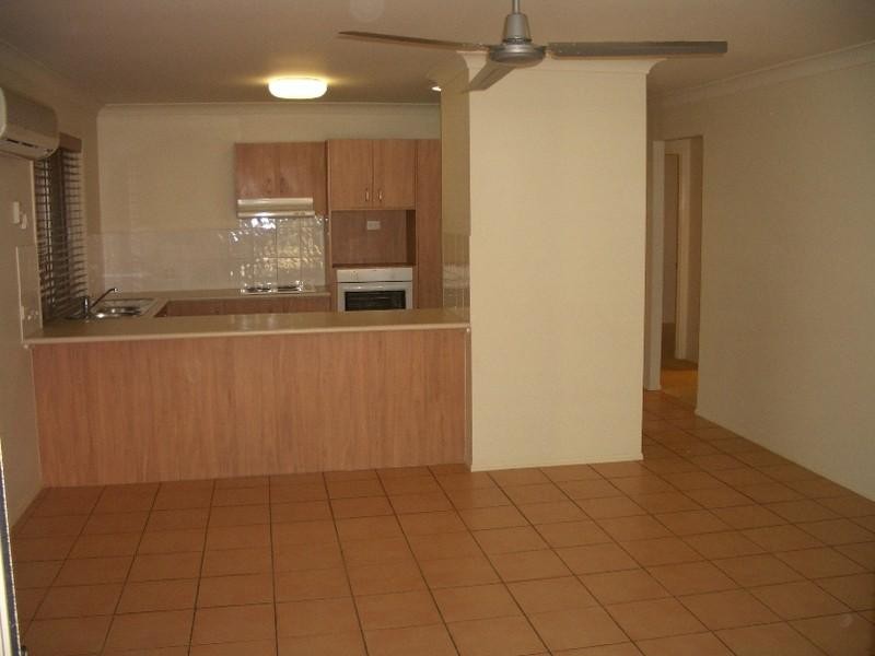 7 Stendell Street, Wakerley QLD 4154