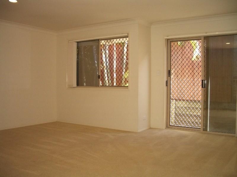 7 Stendell Street, Wakerley QLD 4154