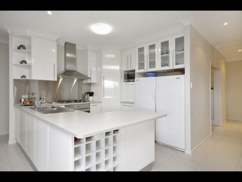 58 Olsen Crescent, Wakerley QLD 4154