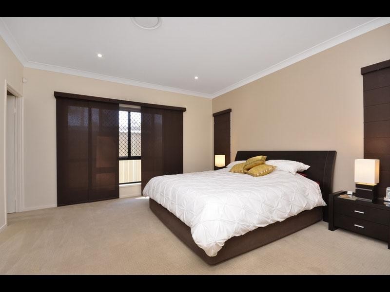 58 Olsen Crescent, Wakerley QLD 4154