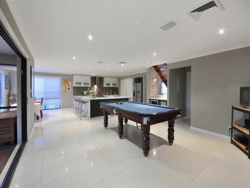 24 Giordano Place, Belmont QLD 4153