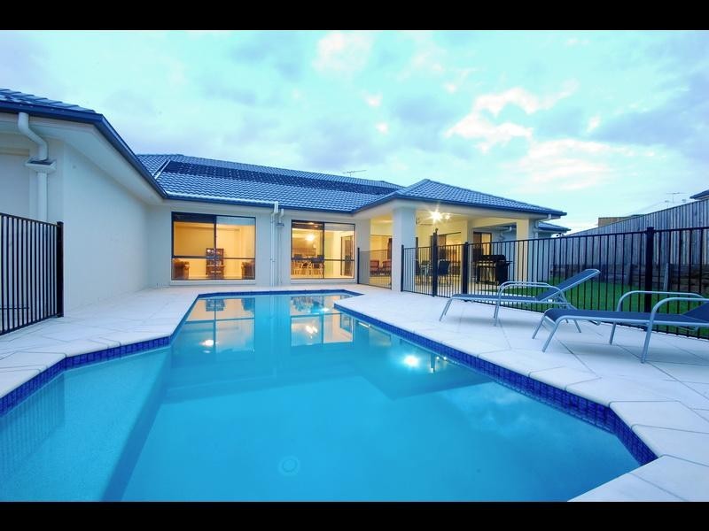 28 Gumdale Street, Wakerley QLD 4154