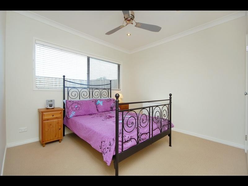 28 Gumdale Street, Wakerley QLD 4154