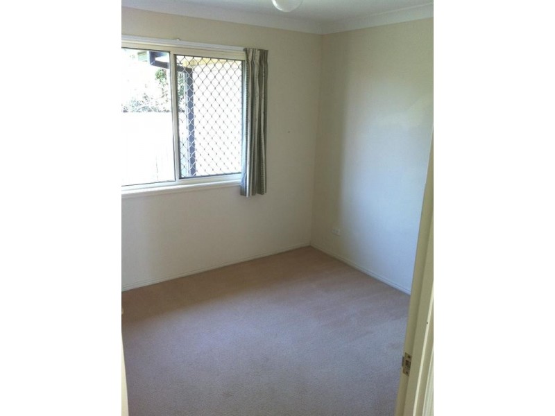 7 Kings Row, Edens Landing QLD 4207