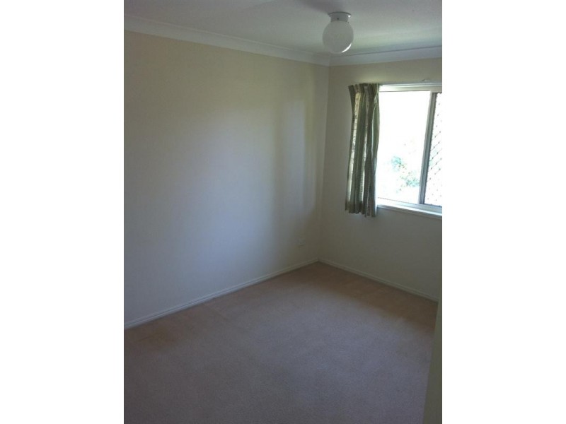 7 Kings Row, Edens Landing QLD 4207