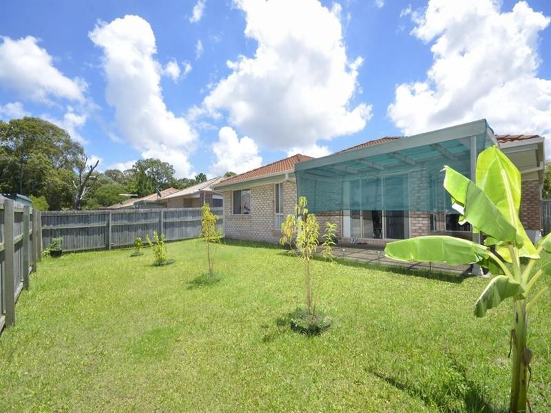 8 Jillian Place, Wynnum West QLD 4178