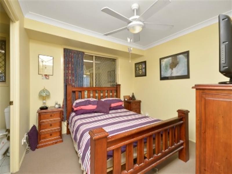 20 Isaacs Way, Wakerley QLD 4154