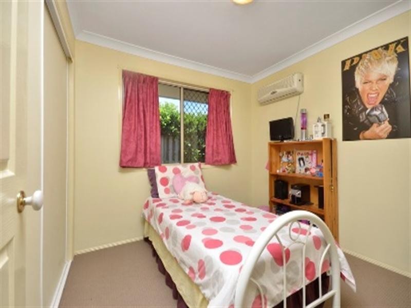 20 Isaacs Way, Wakerley QLD 4154