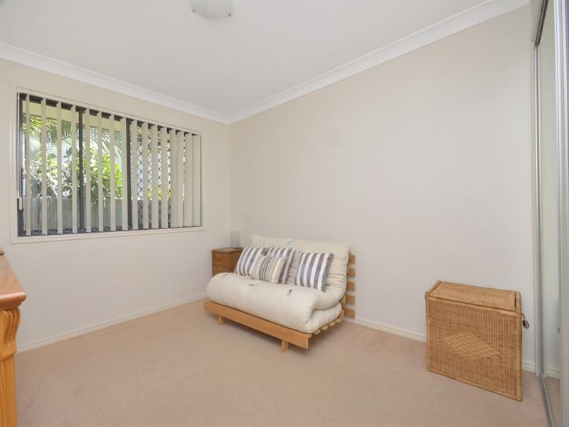 11 Daphne Place, Wakerley QLD 4154