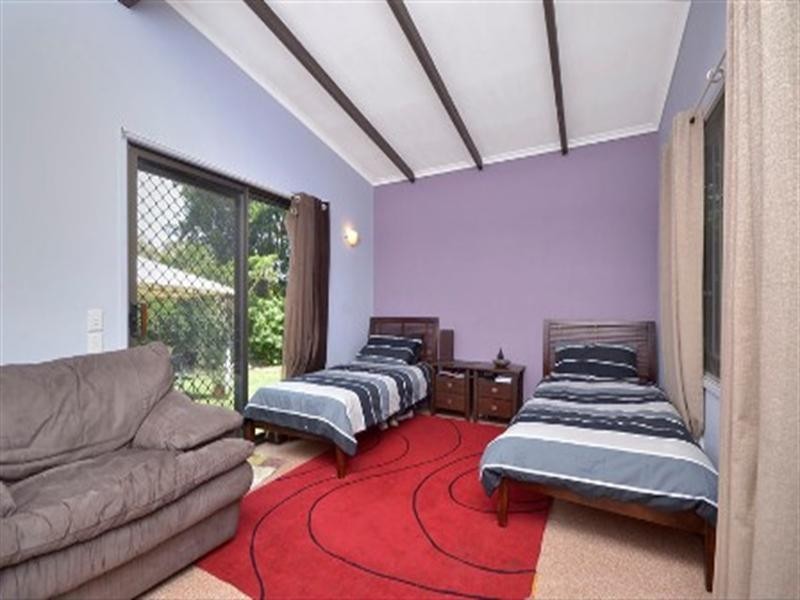 145 Sibley Road, Wynnum West QLD 4178