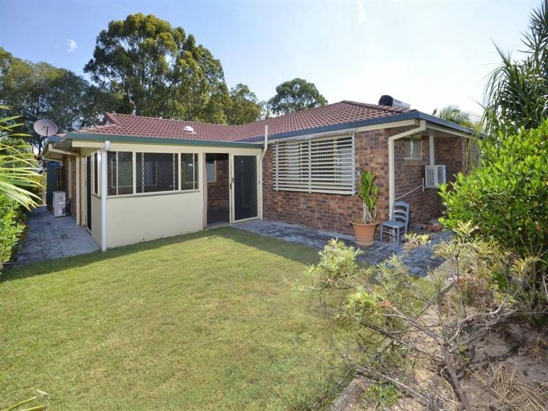 46 Amanda Street, Wynnum West QLD 4178