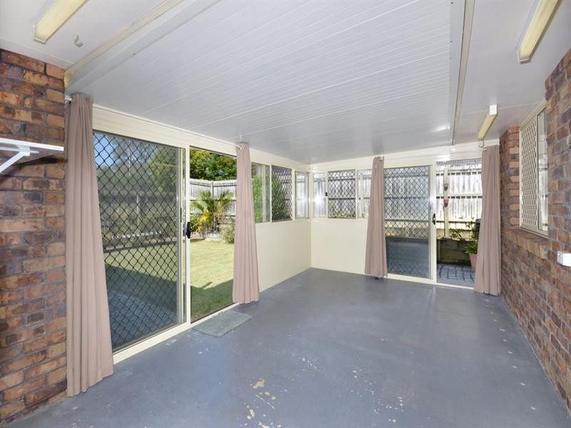 46 Amanda Street, Wynnum West QLD 4178