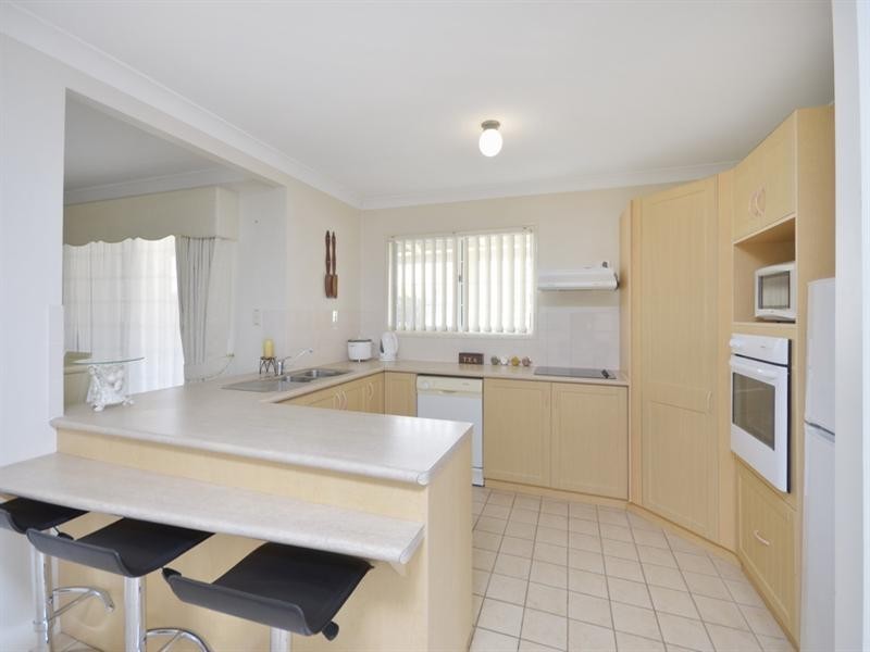 14 Christina Place, Belmont QLD 4153