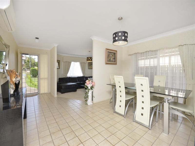 14 Christina Place, Belmont QLD 4153