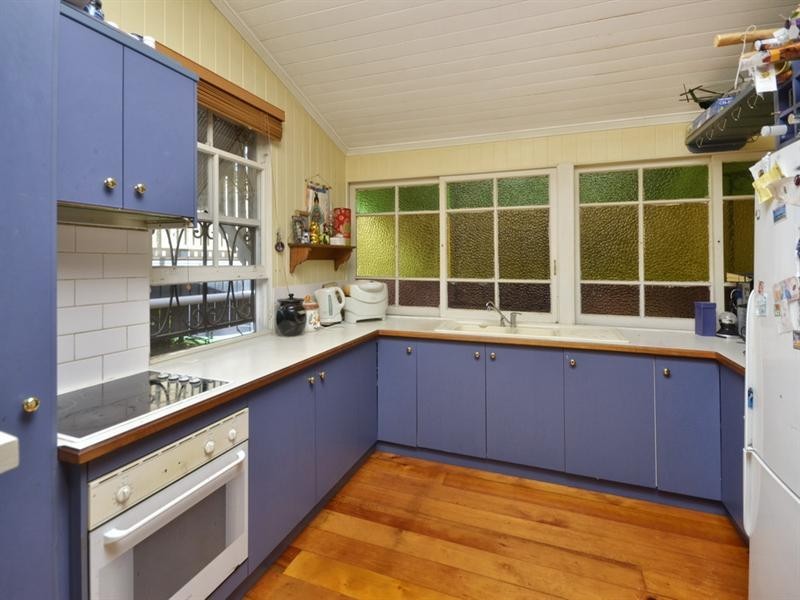 28 Hindes Street, Lota QLD 4179