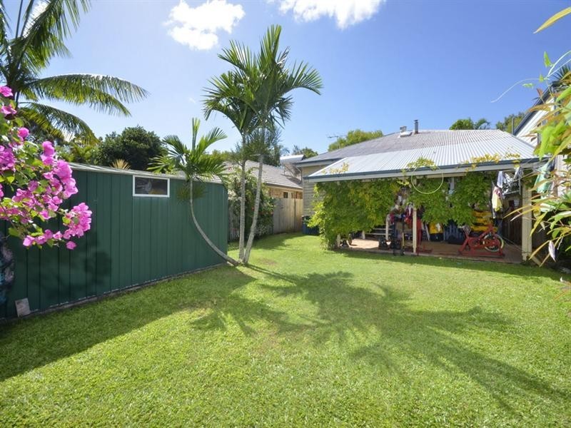 28 Hindes Street, Lota QLD 4179