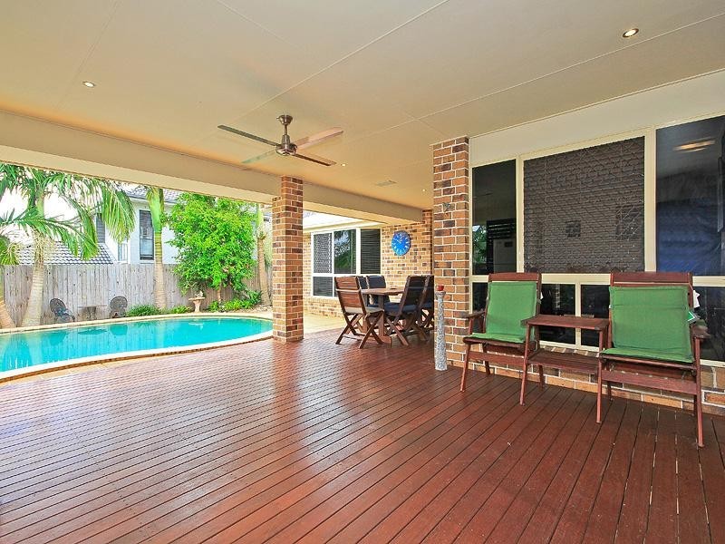 105 Brokenwood Circuit, Gumdale QLD 4154