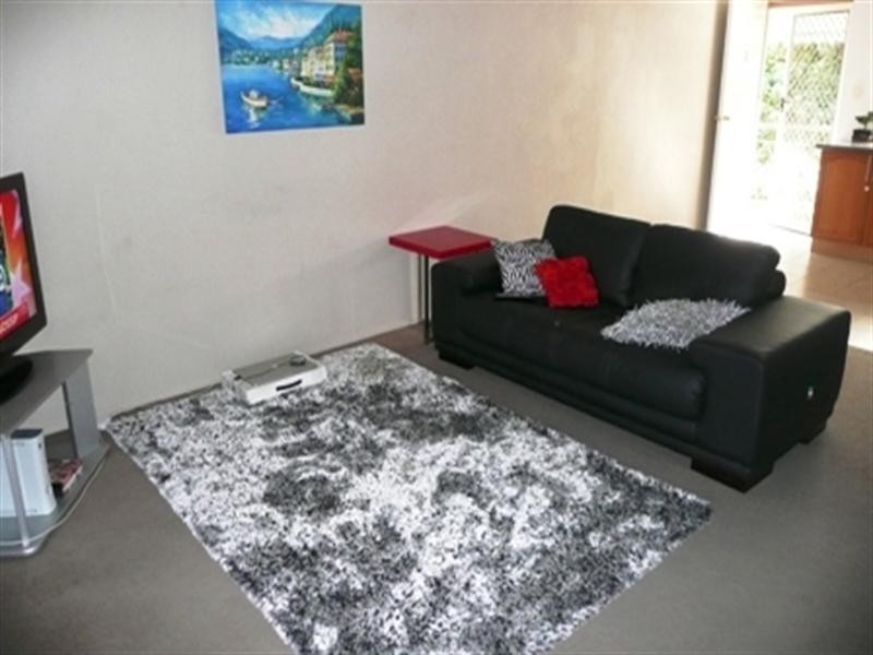 Unit 2 /47 Preston Rd,, Manly West QLD 4179