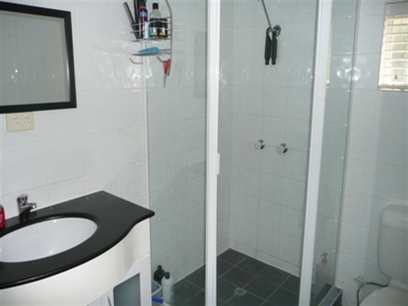 Unit 2 /47 Preston Rd,, Manly West QLD 4179