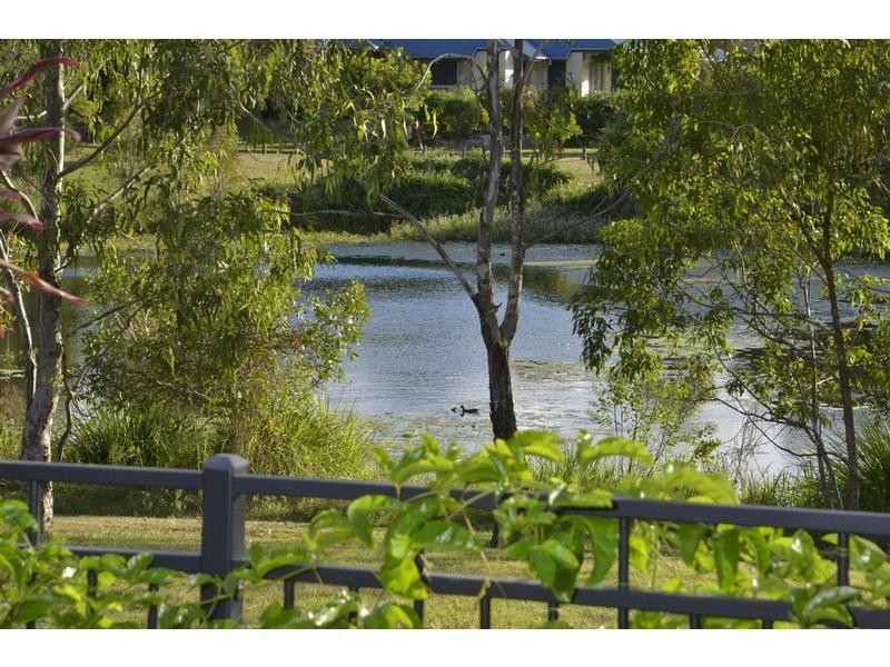 18 Williams Street, Wakerley QLD 4154