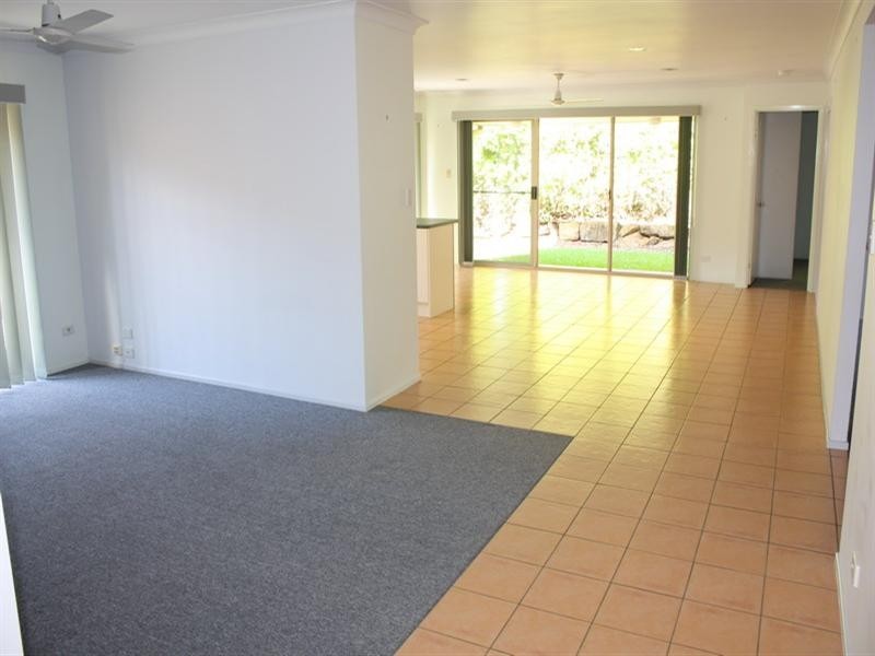 35 Campbell Street, Wakerley QLD 4154