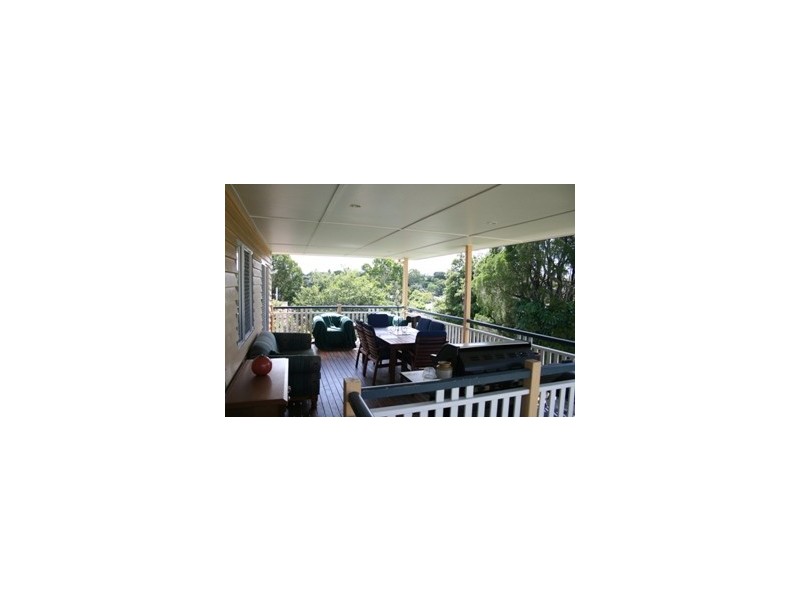 60 Samuel Street, Camp Hill QLD 4152