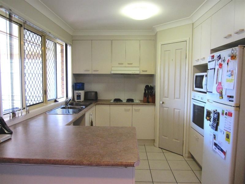 65 Samarinda Street, Tingalpa QLD 4173