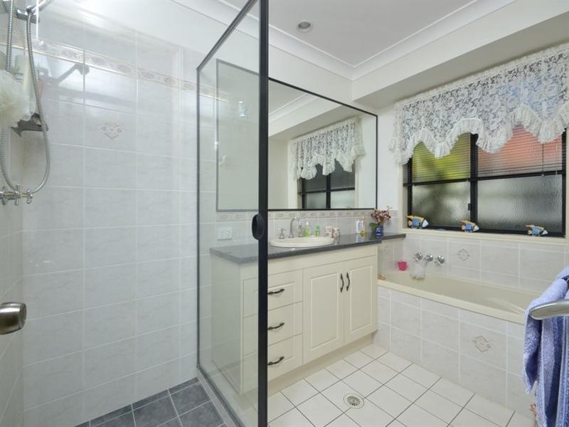 10 Ivanhoe Place, Kuraby QLD 4112