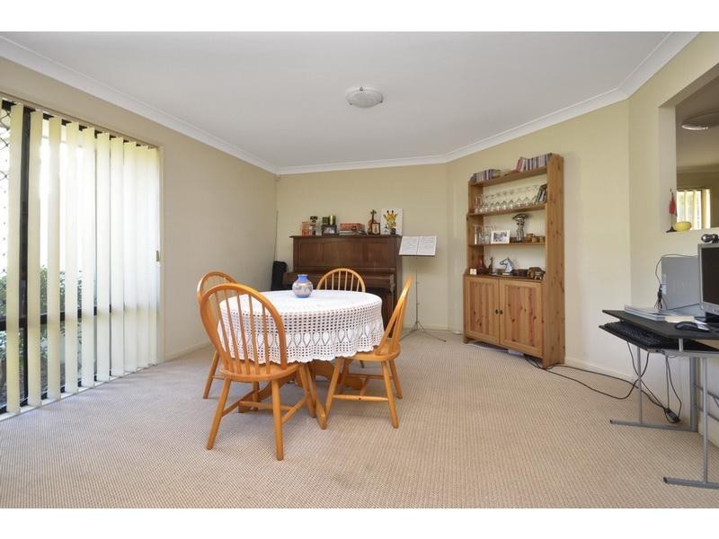 1 Manor Crescent, Wakerley QLD 4154