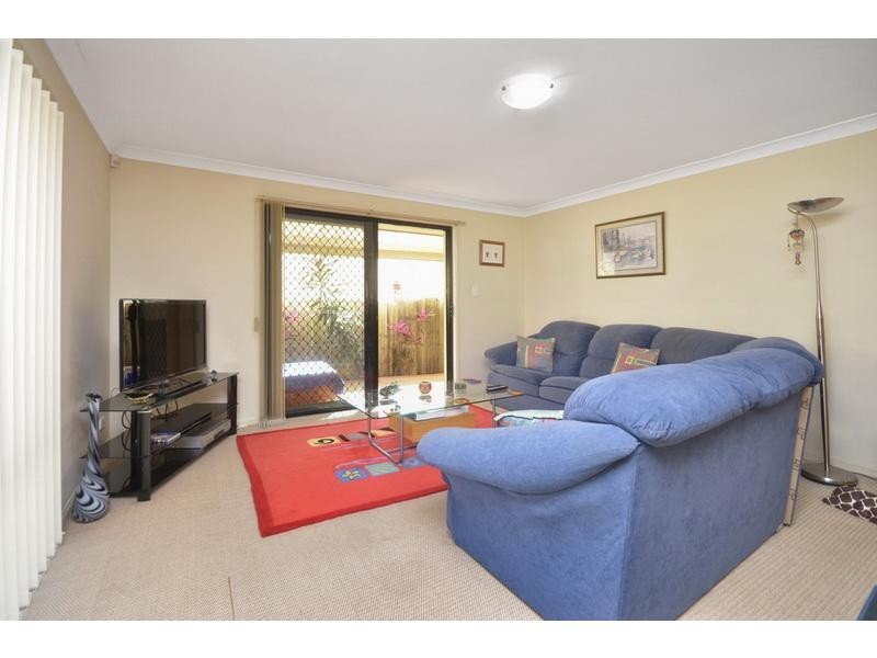 1 Manor Crescent, Wakerley QLD 4154