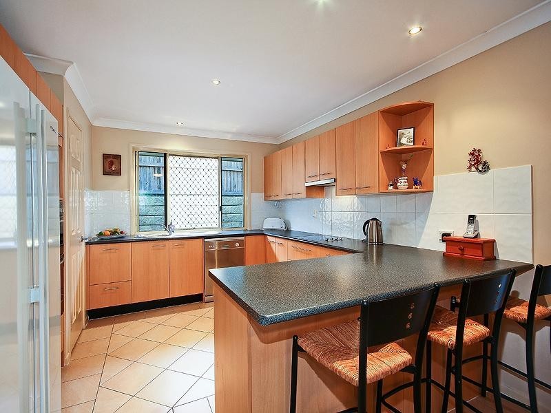 105 Brokenwood Circuit, Wakerley QLD 4154