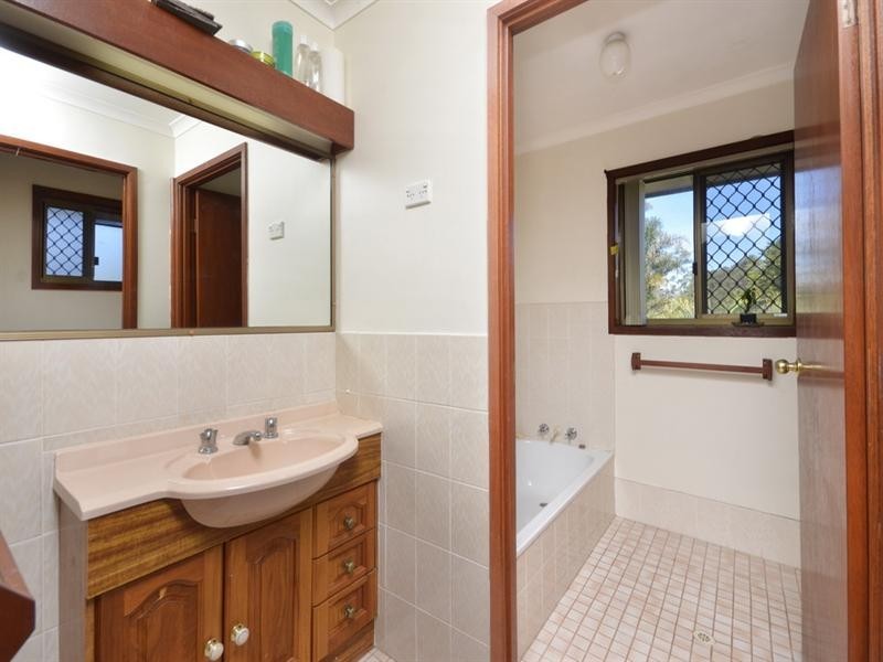 49 Washington Avenue, Tingalpa QLD 4173