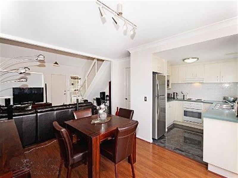 Unit 13 /21 Stanton Road, Tingalpa QLD 4173