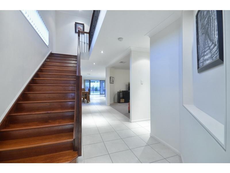 12 Saltburn Place, Wakerley QLD 4154