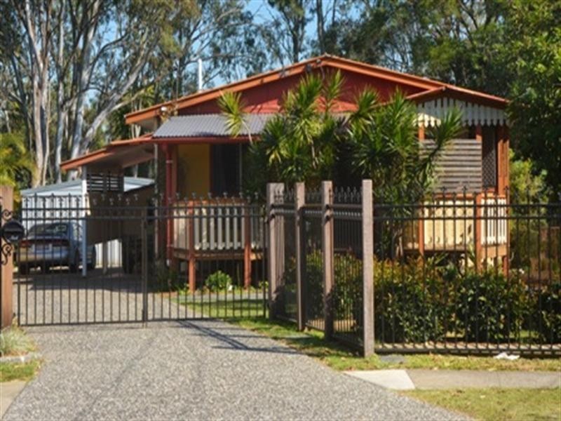 19 Malabar Street, Wynnum West QLD 4178