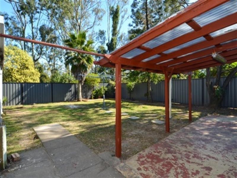 19 Malabar Street, Wynnum West QLD 4178