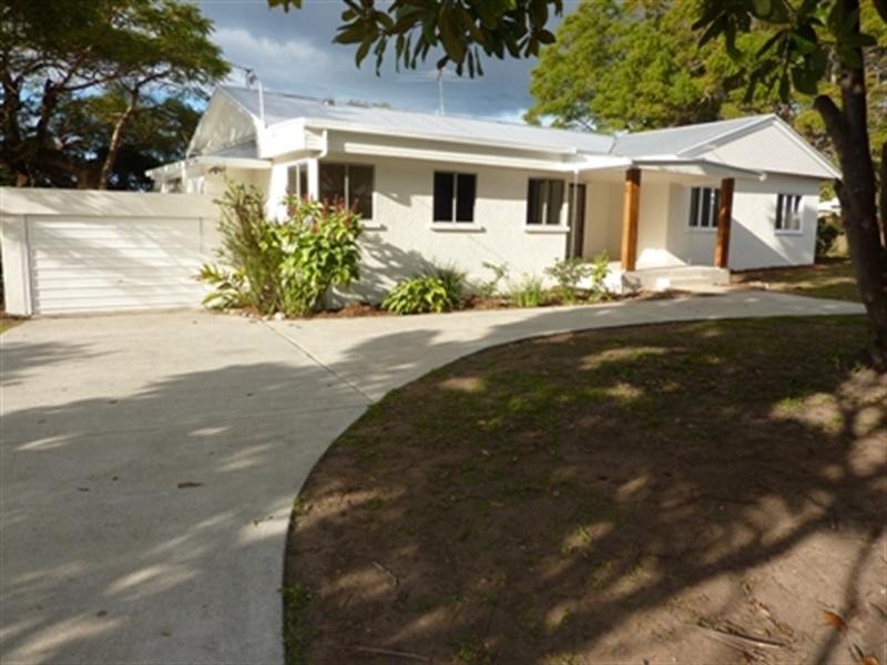 24 Randall Road, Wynnum West QLD 4178