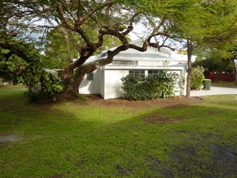 24 Randall Road, Wynnum West QLD 4178