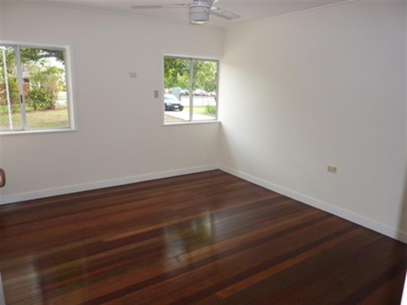 24 Randall Road, Wynnum West QLD 4178